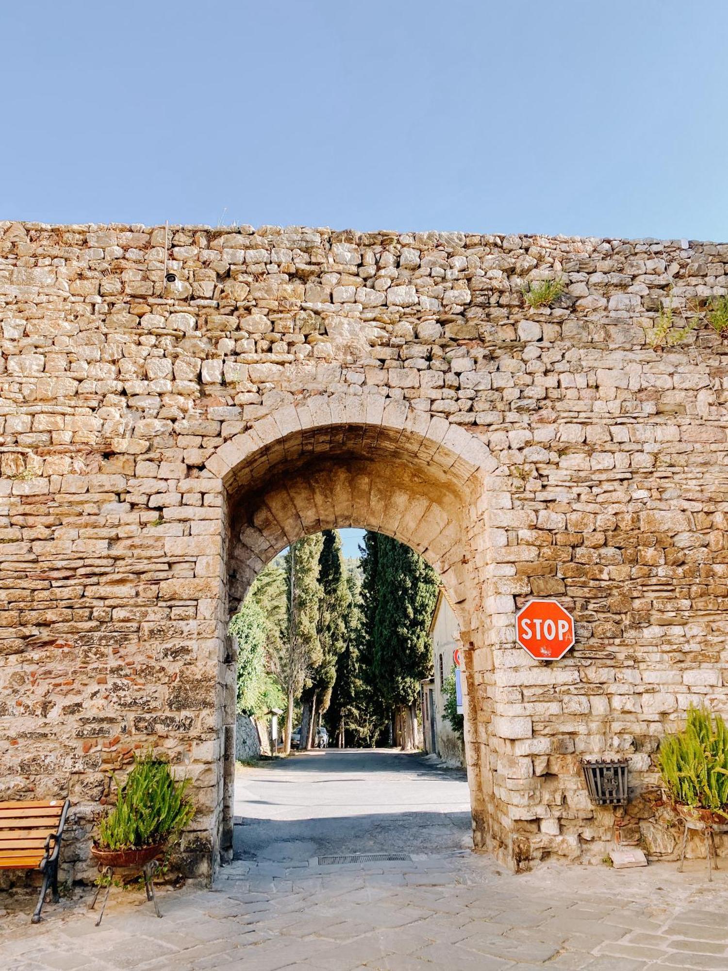 Villa La Casa Nel Castello E Il Giardino Segreto Suvereto Exterior foto