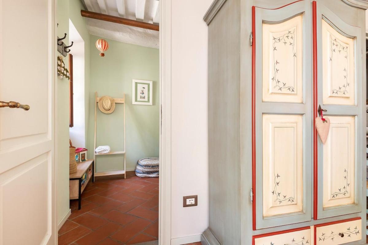 Villa La Casa Nel Castello E Il Giardino Segreto Suvereto Exterior foto